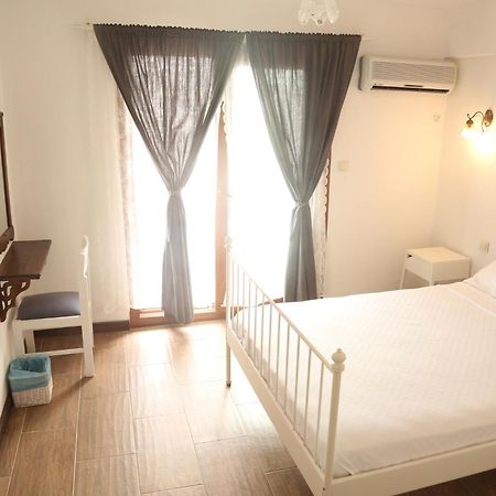 Parva Port Apartment อาเลอเจอติ ภายนอก รูปภาพ