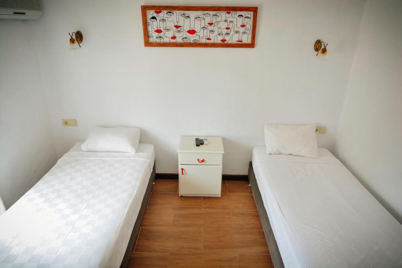 Parva Port Apartment อาเลอเจอติ ภายนอก รูปภาพ